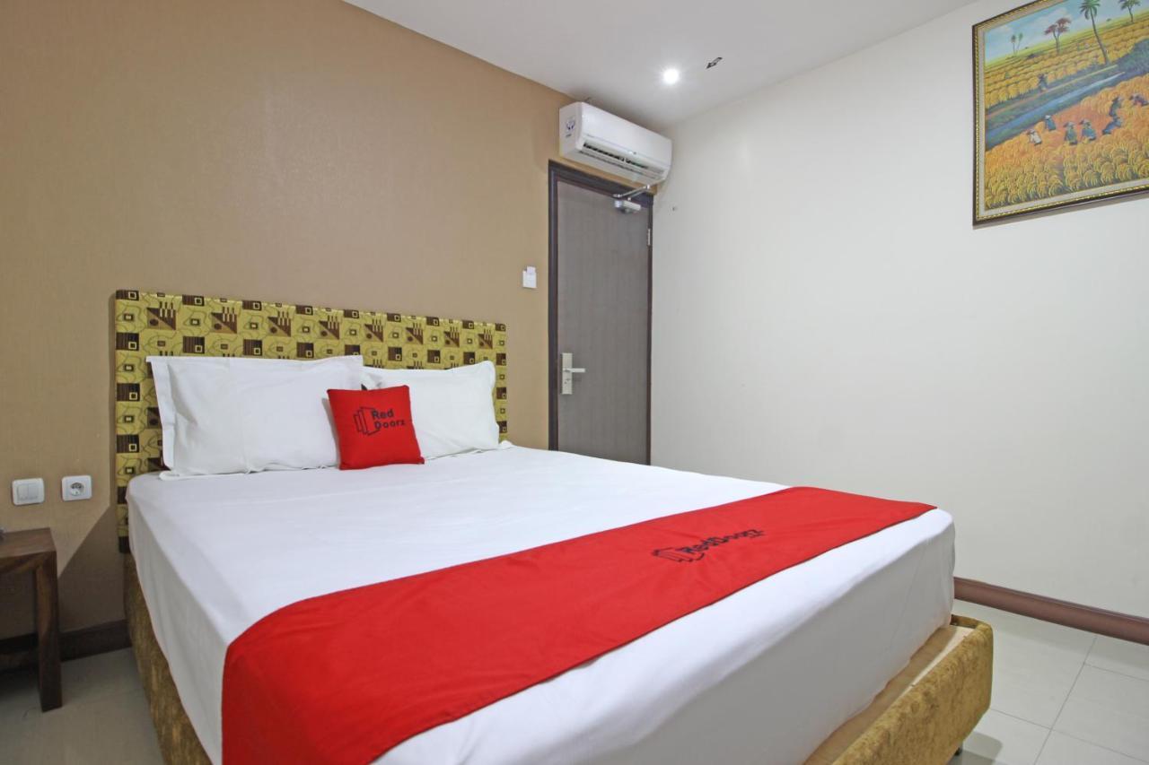 Reddoorz Near Uns Solo Ξενοδοχείο Εξωτερικό φωτογραφία